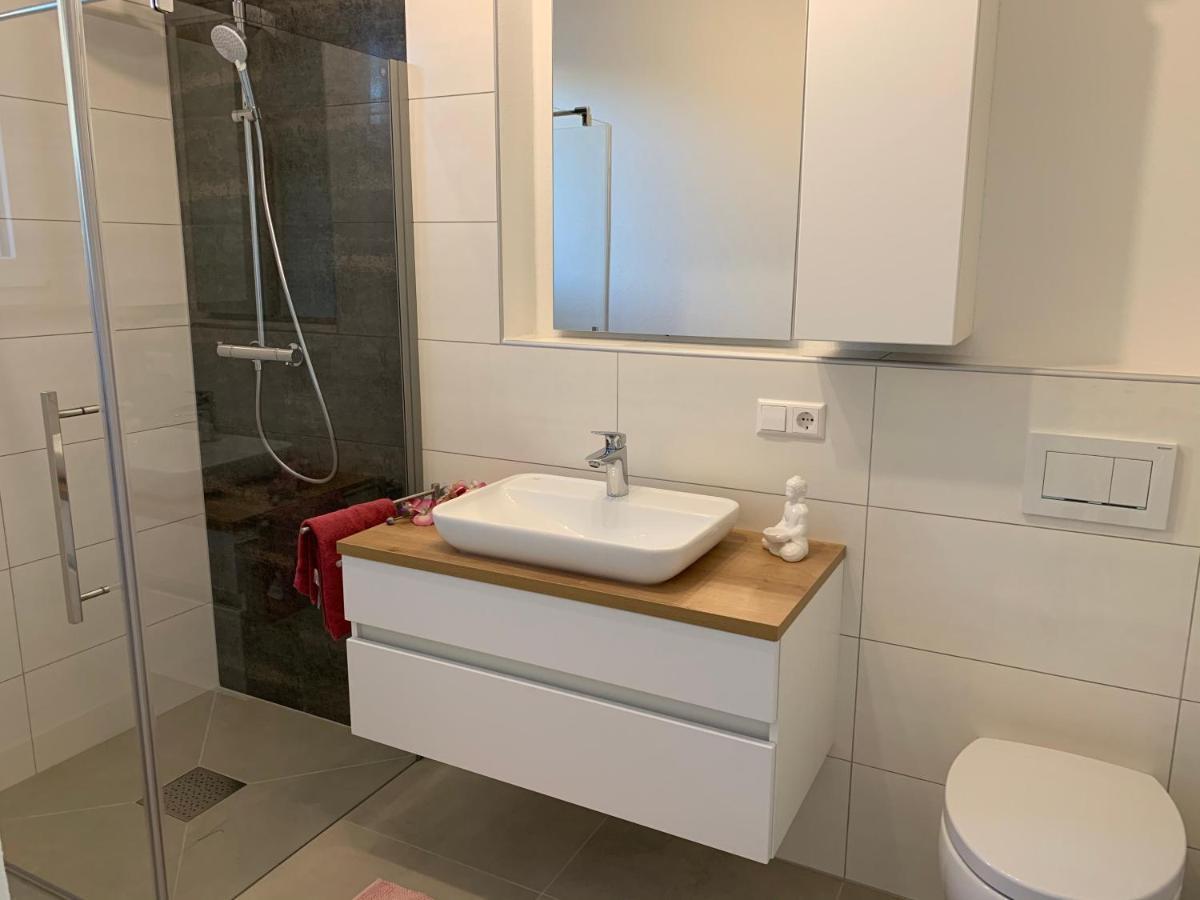 Haus Steingrubenweg Daire Mutlangen Dış mekan fotoğraf