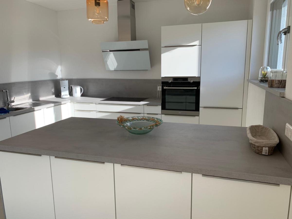 Haus Steingrubenweg Daire Mutlangen Dış mekan fotoğraf