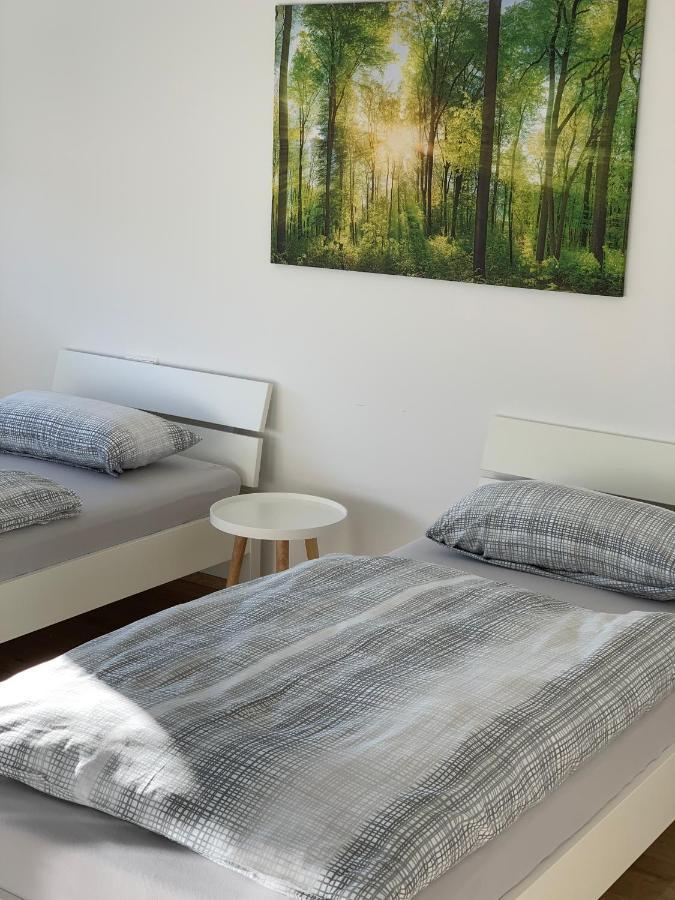 Haus Steingrubenweg Daire Mutlangen Dış mekan fotoğraf